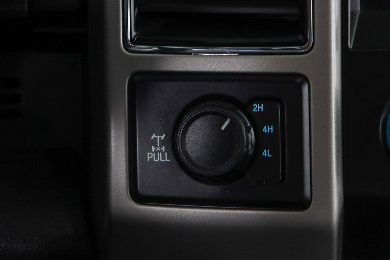 Used 2020 Ford F250 Lariat w/ Lariat Value Package image 22