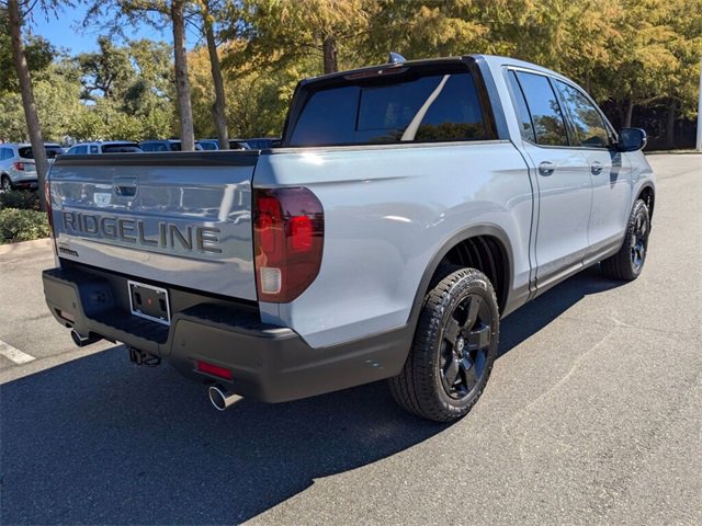 New 2026 Honda Ridgeline Black Edition image 6