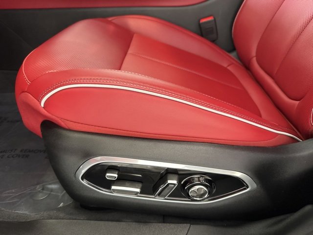 Used 2024 Jeep Wagoneer Launch Edition image 25