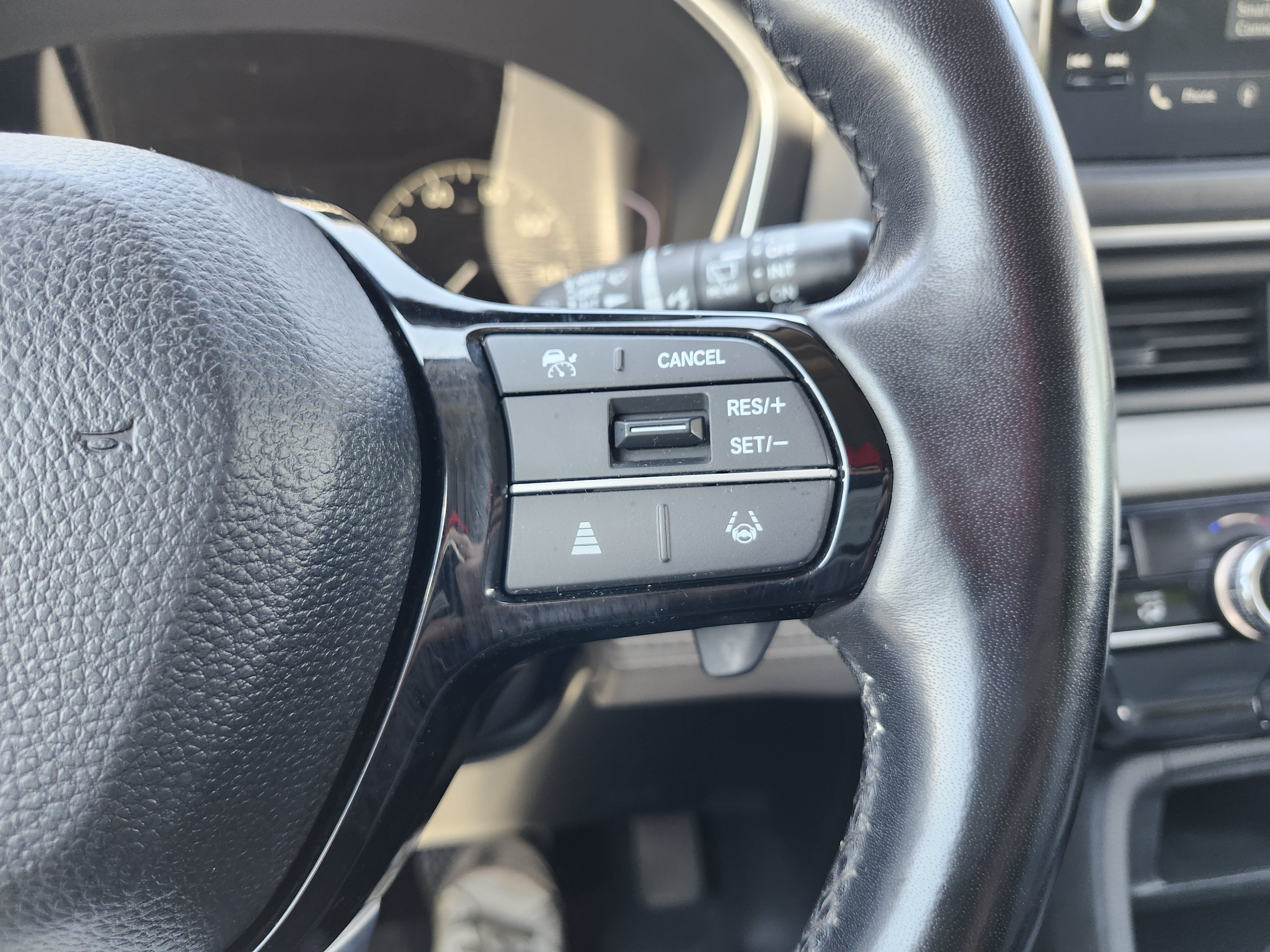 Used 2024 Honda Pilot EX-L image 36