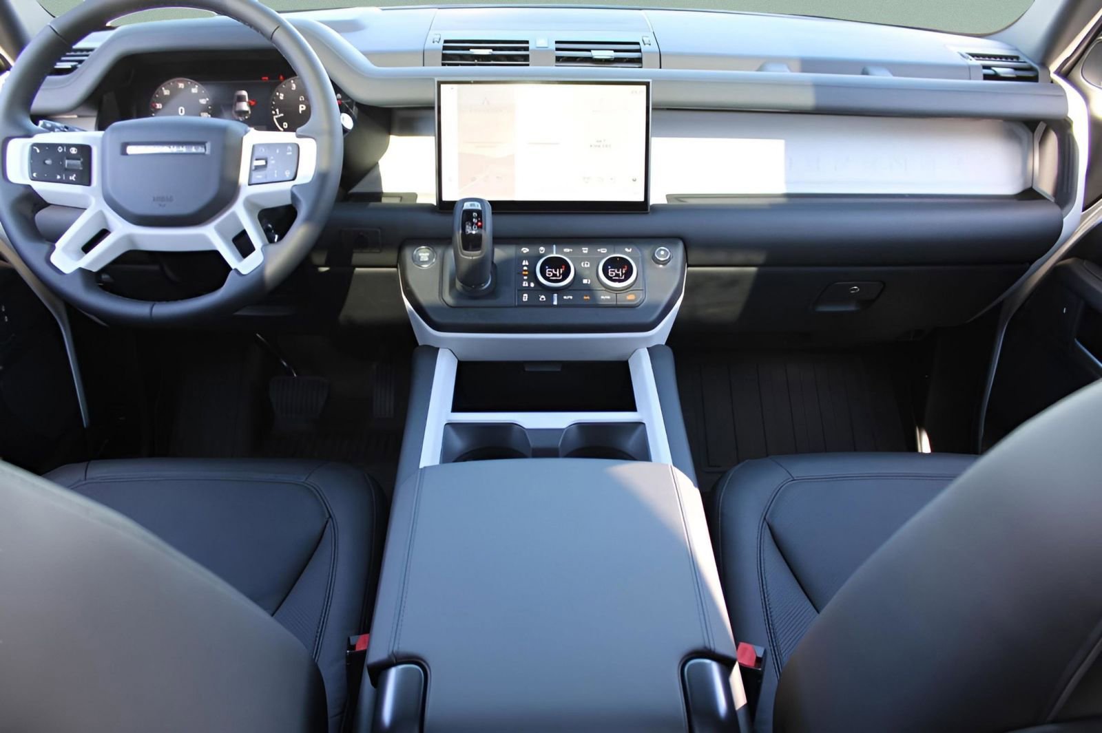 New 2025 Land Rover Defender 110 X-Dynamic SE image 9