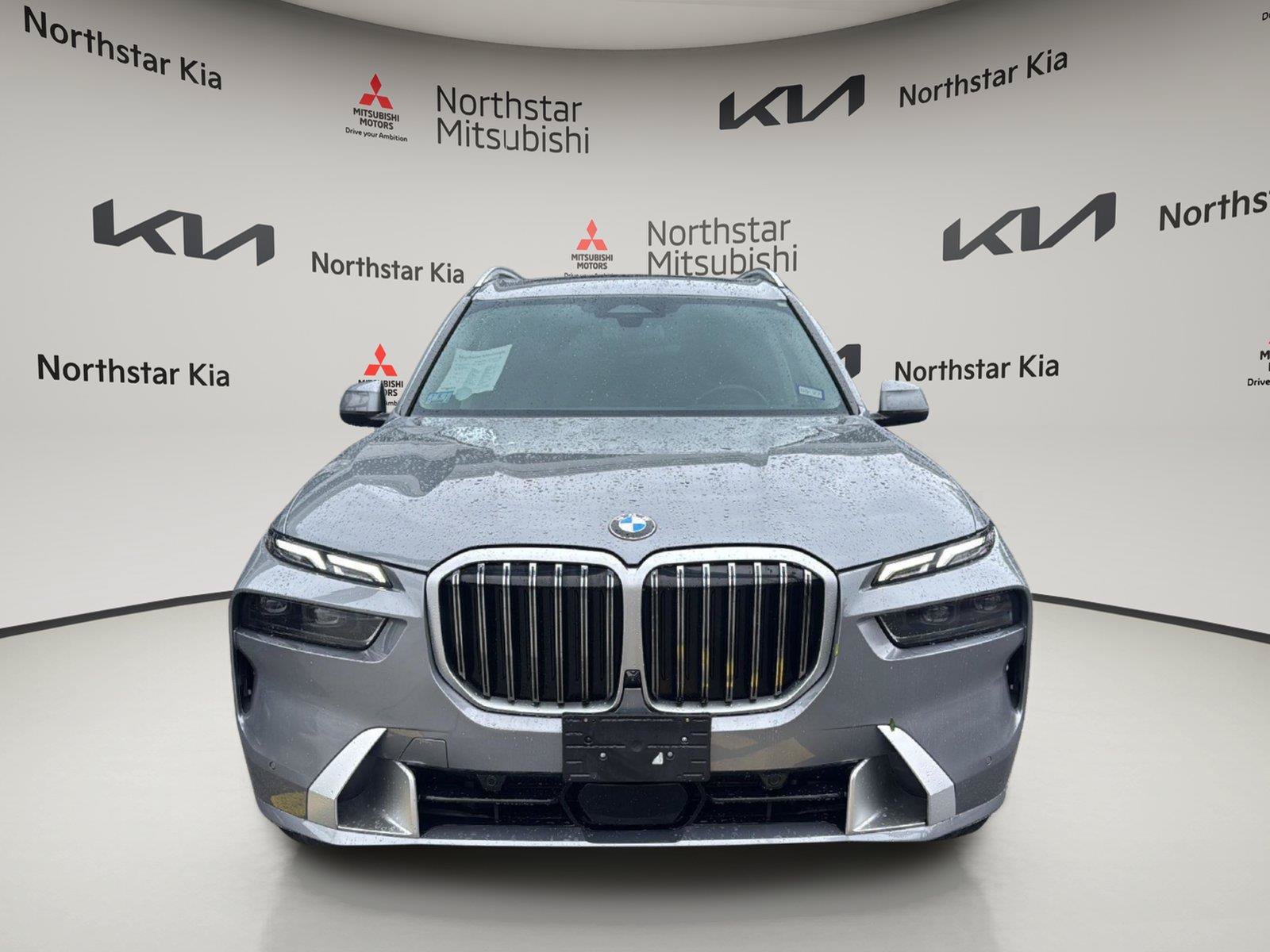 Used 2025 BMW X7 xDrive40i AWD/4WD image 12