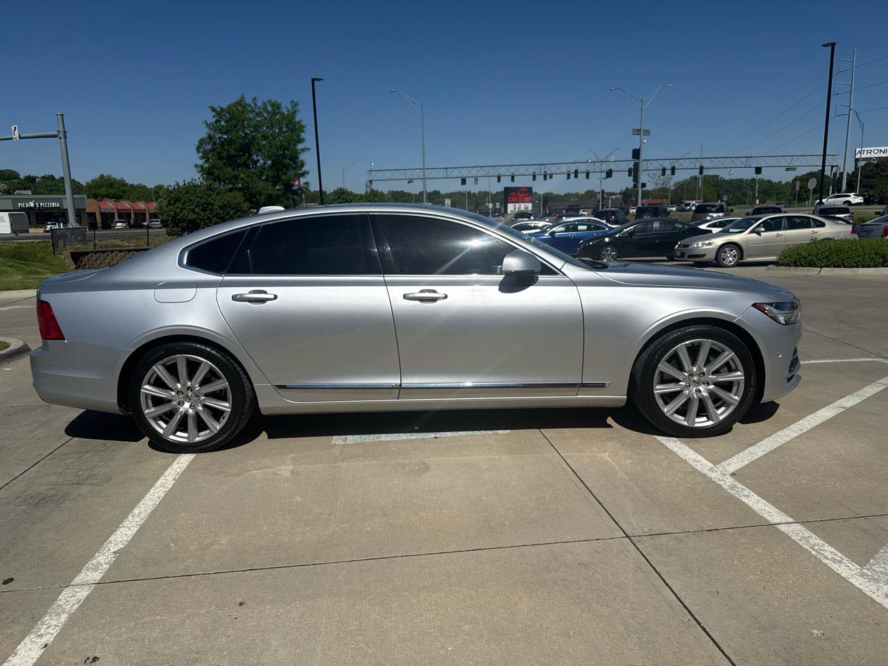 Used 2017 Volvo S90 T6 Inscription w/ Vision Package AWD/4WD image 5