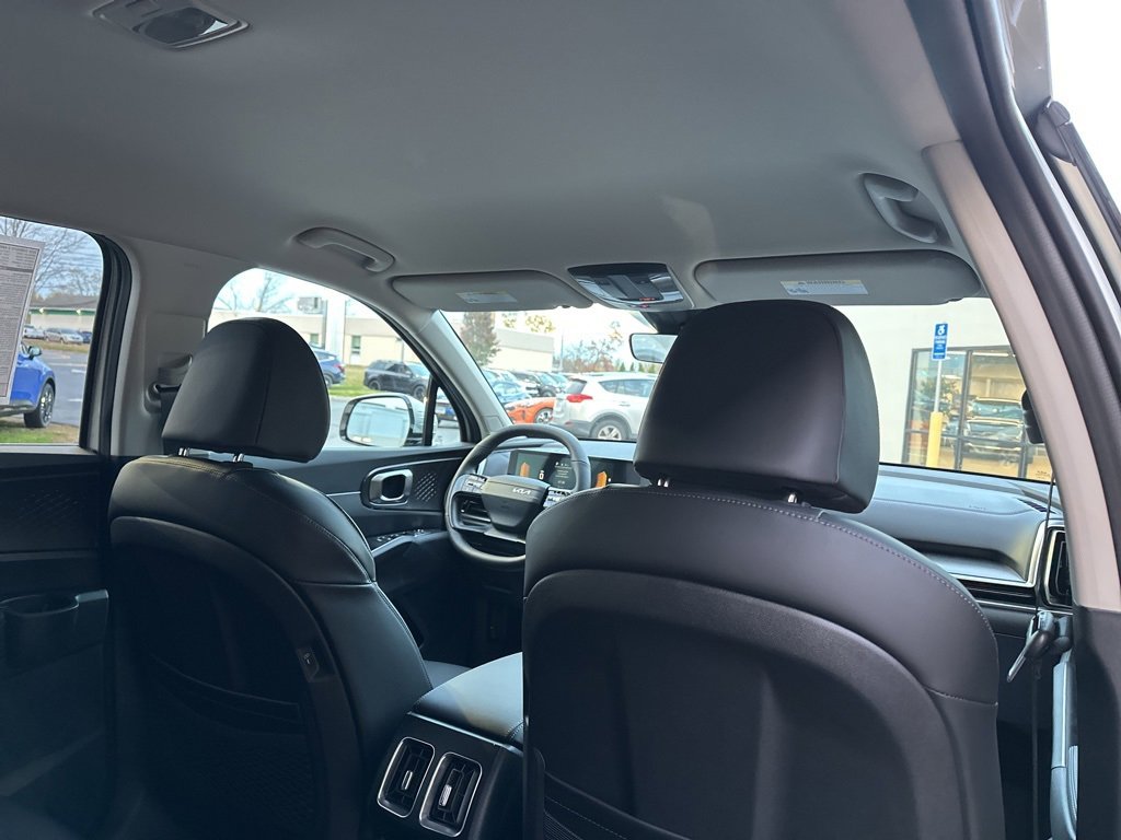 New 2026 Kia Sorento S image 17