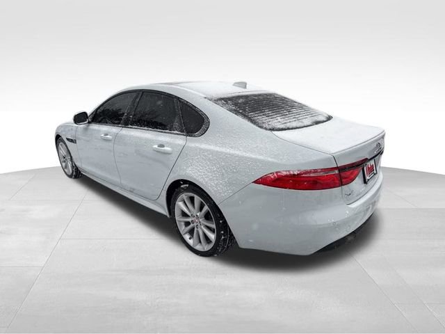 Used 2020 Jaguar XF Checkered Flag image 7