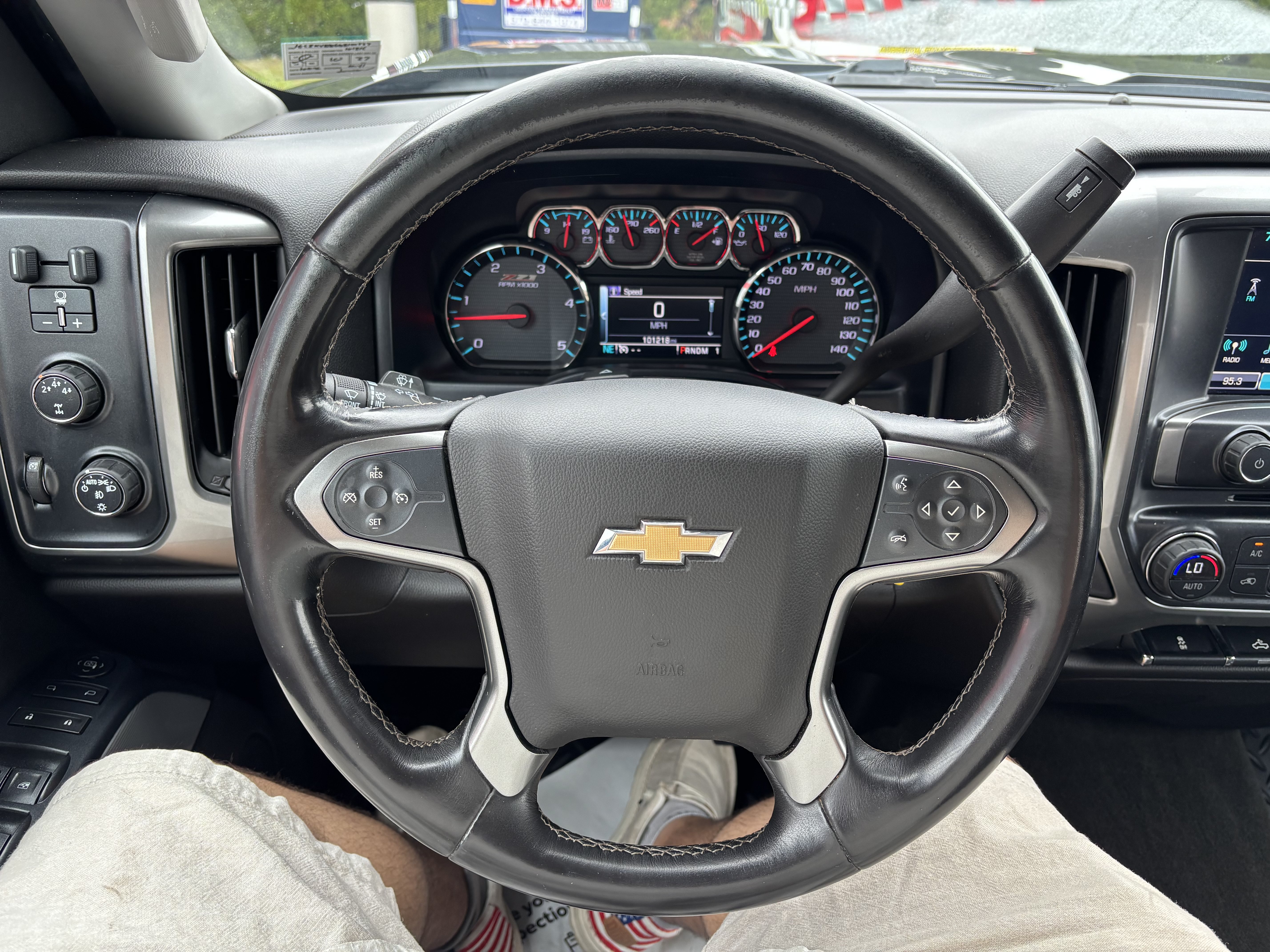 Used 2016 Chevrolet Silverado 2500 LT w/ LT Convenience Package AWD/4WD image 17