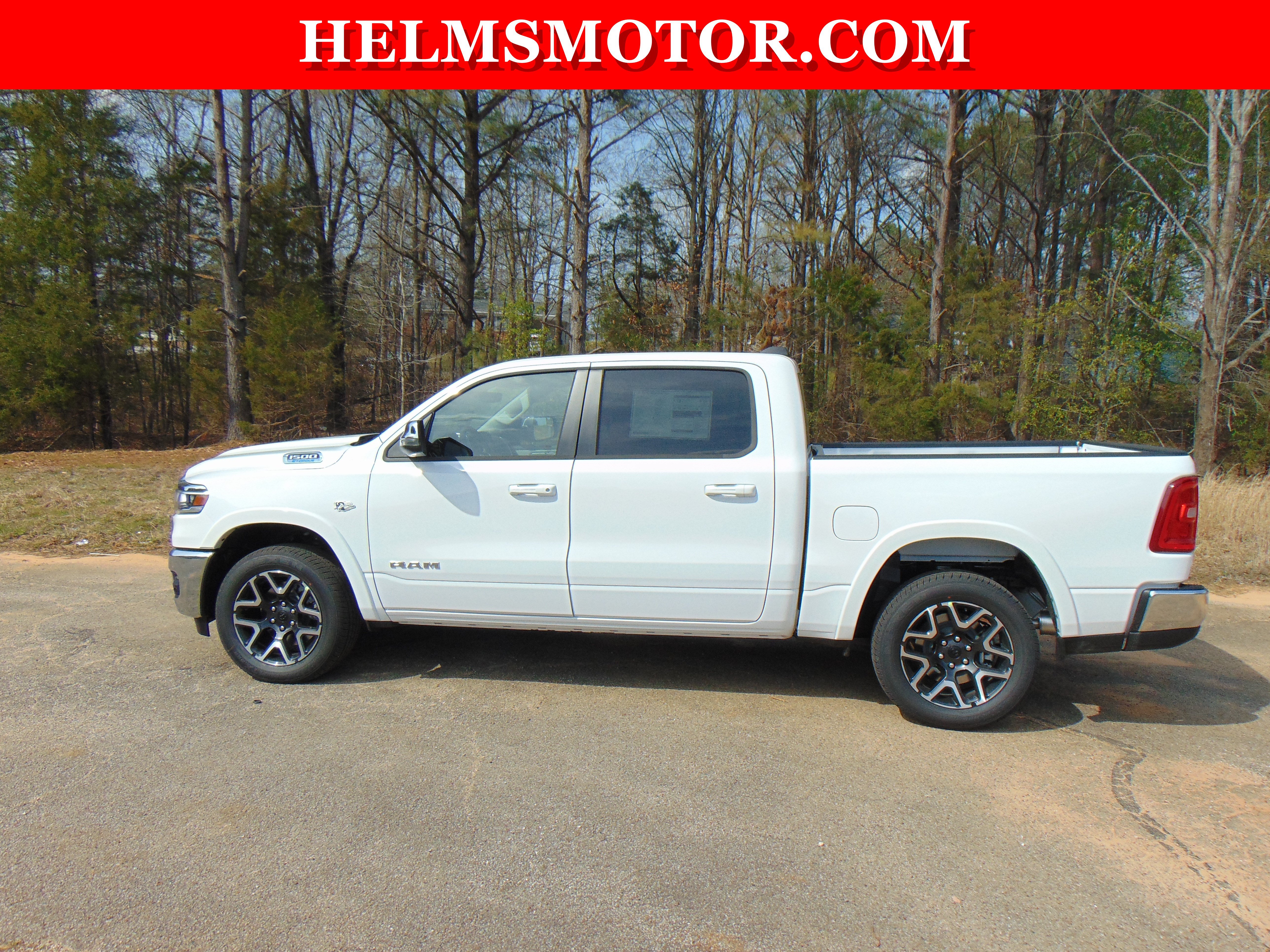 New 2026 RAM 1500 Laramie AWD/4WD image 2