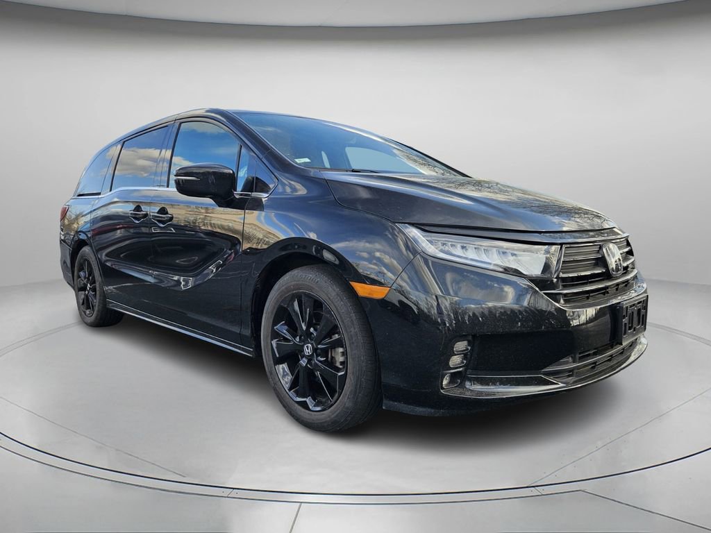 Used 2023 Honda Odyssey Sport image 4