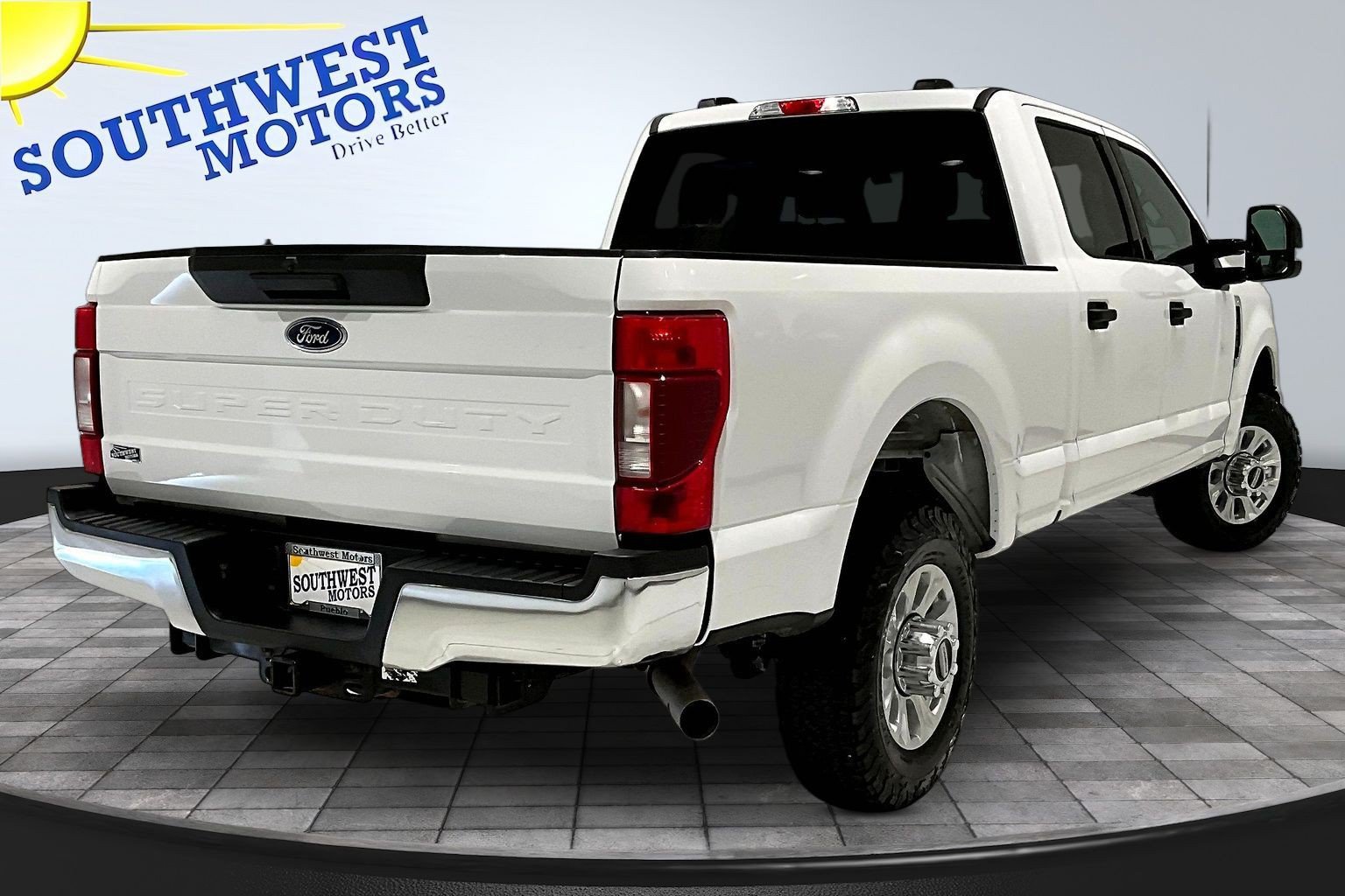 Used 2021 Ford F250 XLT AWD/4WD image 7