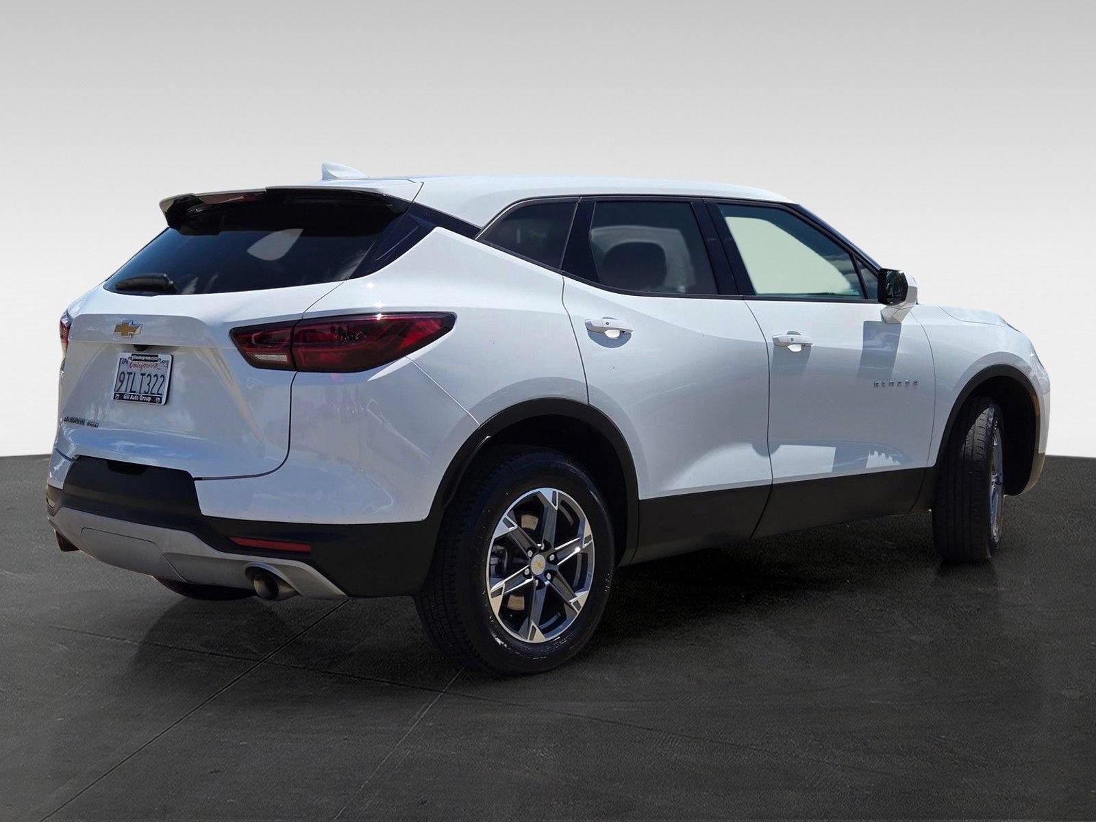Used 2025 Chevrolet Blazer LT AWD/4WD image 4