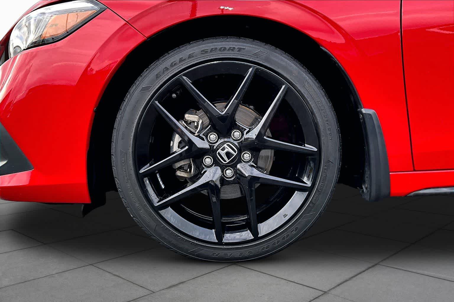 Used 2023 Honda Civic Sport image 11
