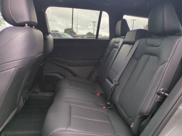 New 2026 Jeep Cherokee Overland AWD/4WD image 14