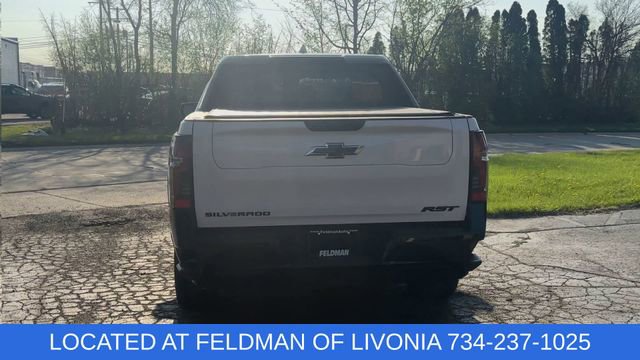 Certified 2024 Chevrolet Silverado EV RST AWD/4WD image 7
