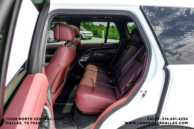 New 2026 Land Rover Range Rover SE AWD/4WD image 42