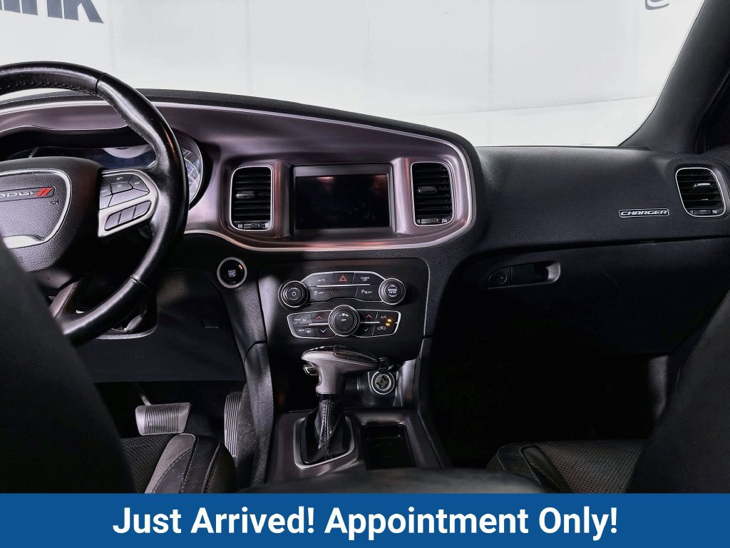 Used 2021 Dodge Charger SXT w/ Leather Interior Group RWD image 24