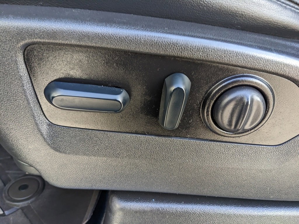 Used 2022 Chevrolet Silverado 2500 High Country w/ Safety Package II image 53