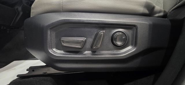 Used 2023 Toyota Sequoia Limited image 12