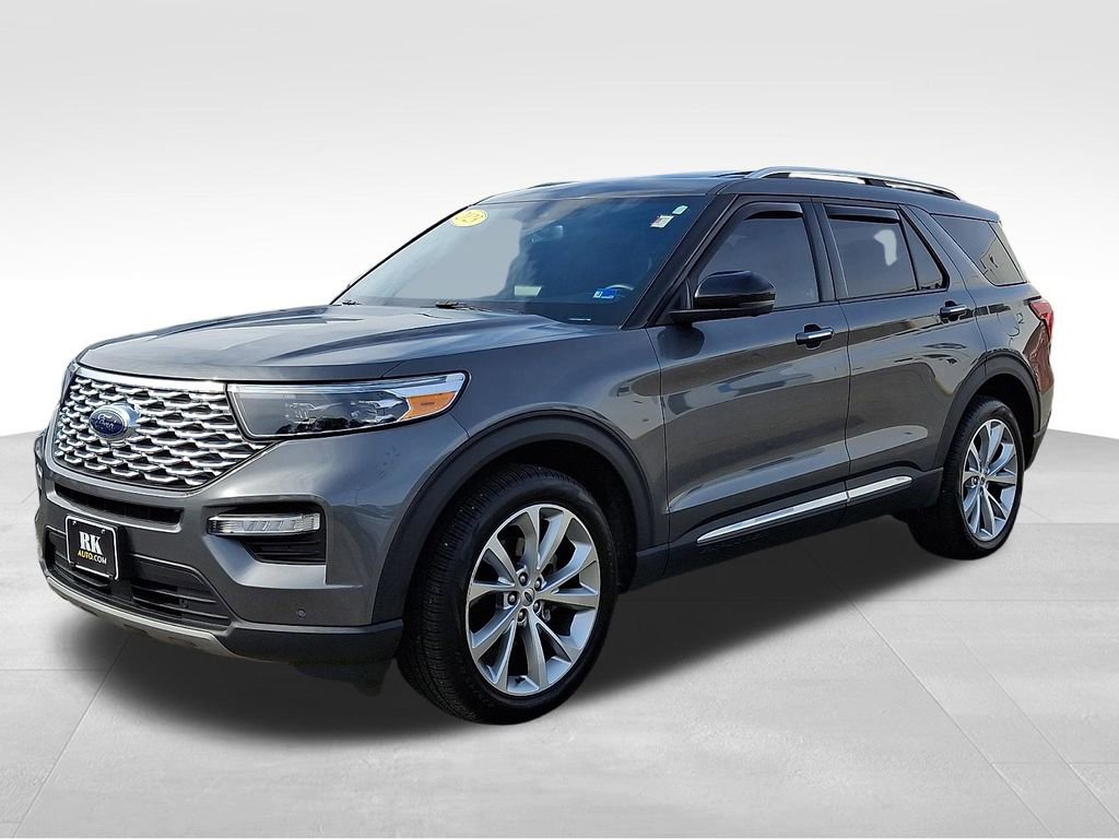 Used 2023 Ford Explorer Platinum w/ Technology Package image 3