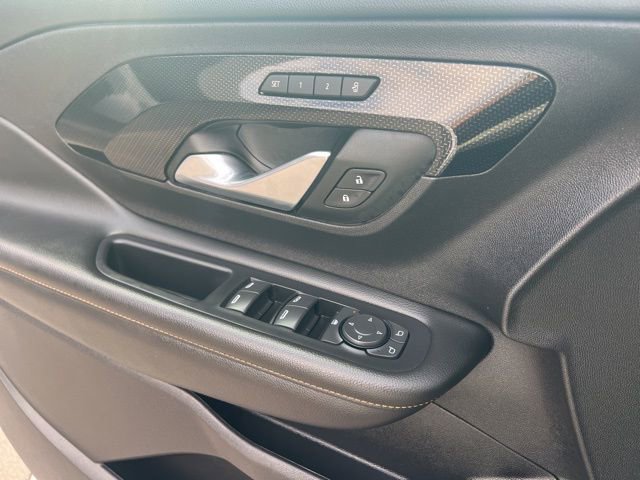 Used 2024 GMC Terrain AT4 image 22