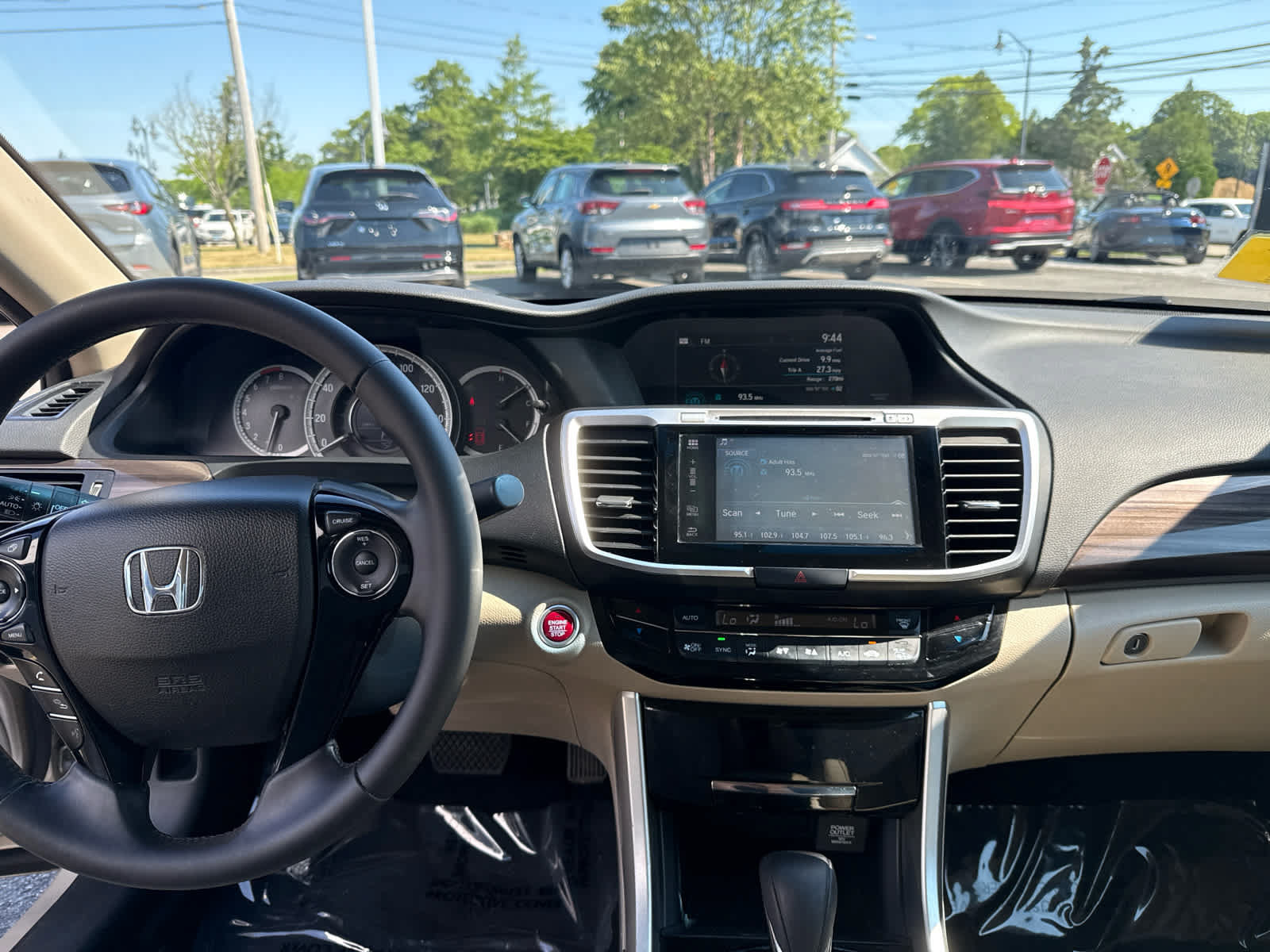 Used 2017 Honda Accord EX-L image 16
