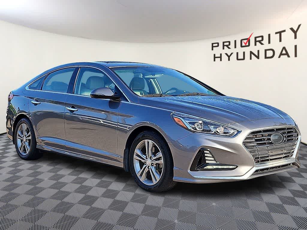 Used 2018 Hyundai Sonata Limited FWD image 3