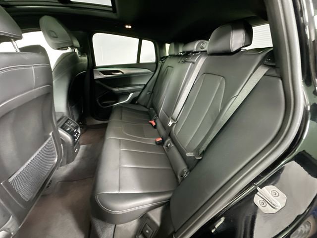 Used 2025 BMW X4 xDrive30i w/ Premium Package image 26