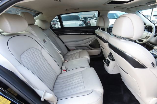 Used 2020 Genesis G90 3.3T Premium image 51