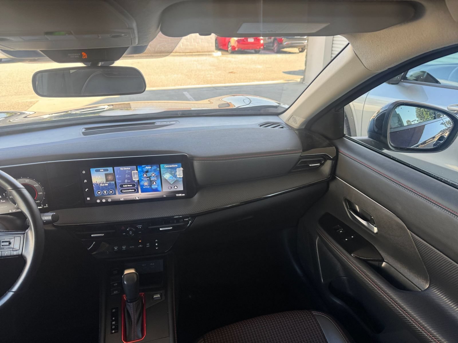 Used 2026 Nissan Kicks SR FWD image 34