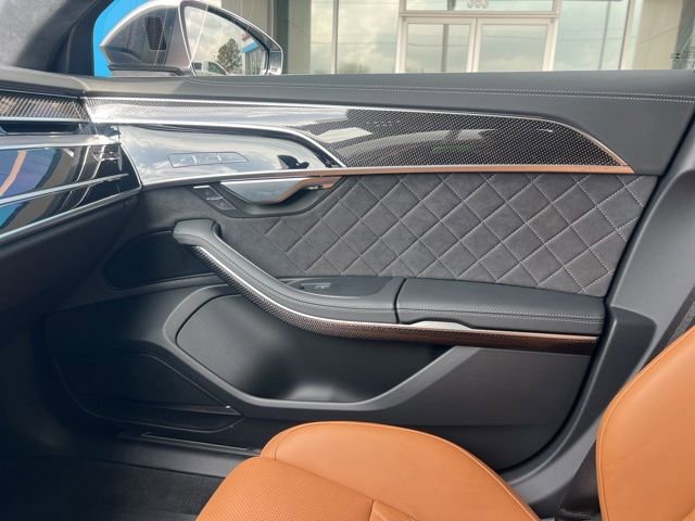 Used 2024 Audi S8 image 52