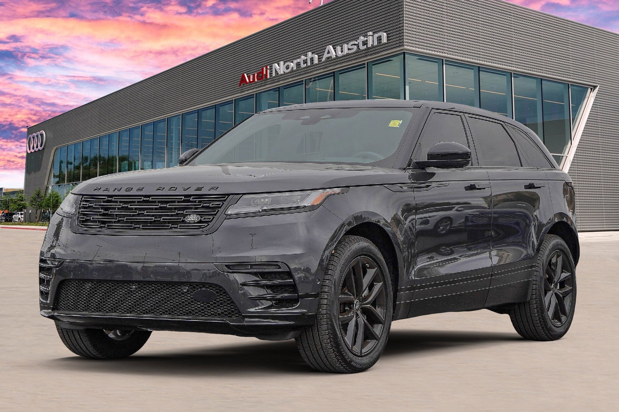 Used 2024 Land Rover Range Rover Velar Dynamic SE image 6