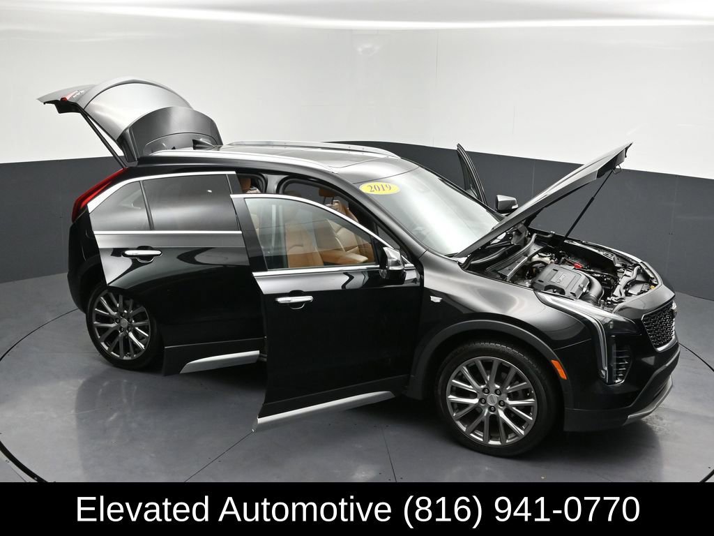 Used 2019 Cadillac XT4 Premium Luxury image 32