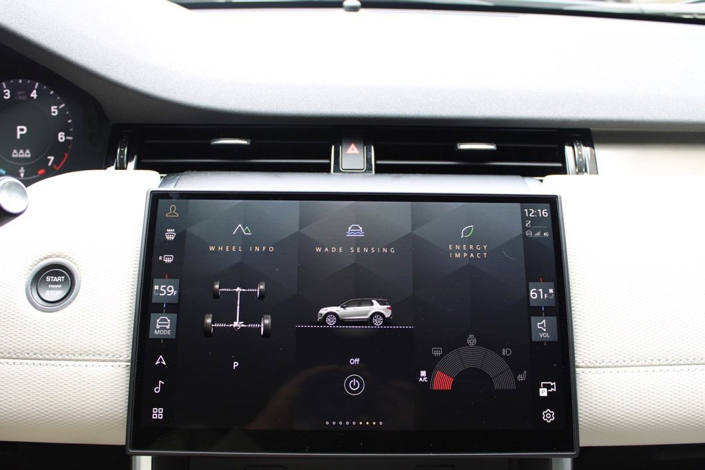 Certified 2024 Land Rover Discovery Sport Dynamic SE image 18