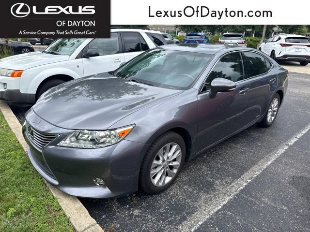 Used 2014 Lexus ES 300h w/ Luxury Package w/Bamboo Trim FWD video 1