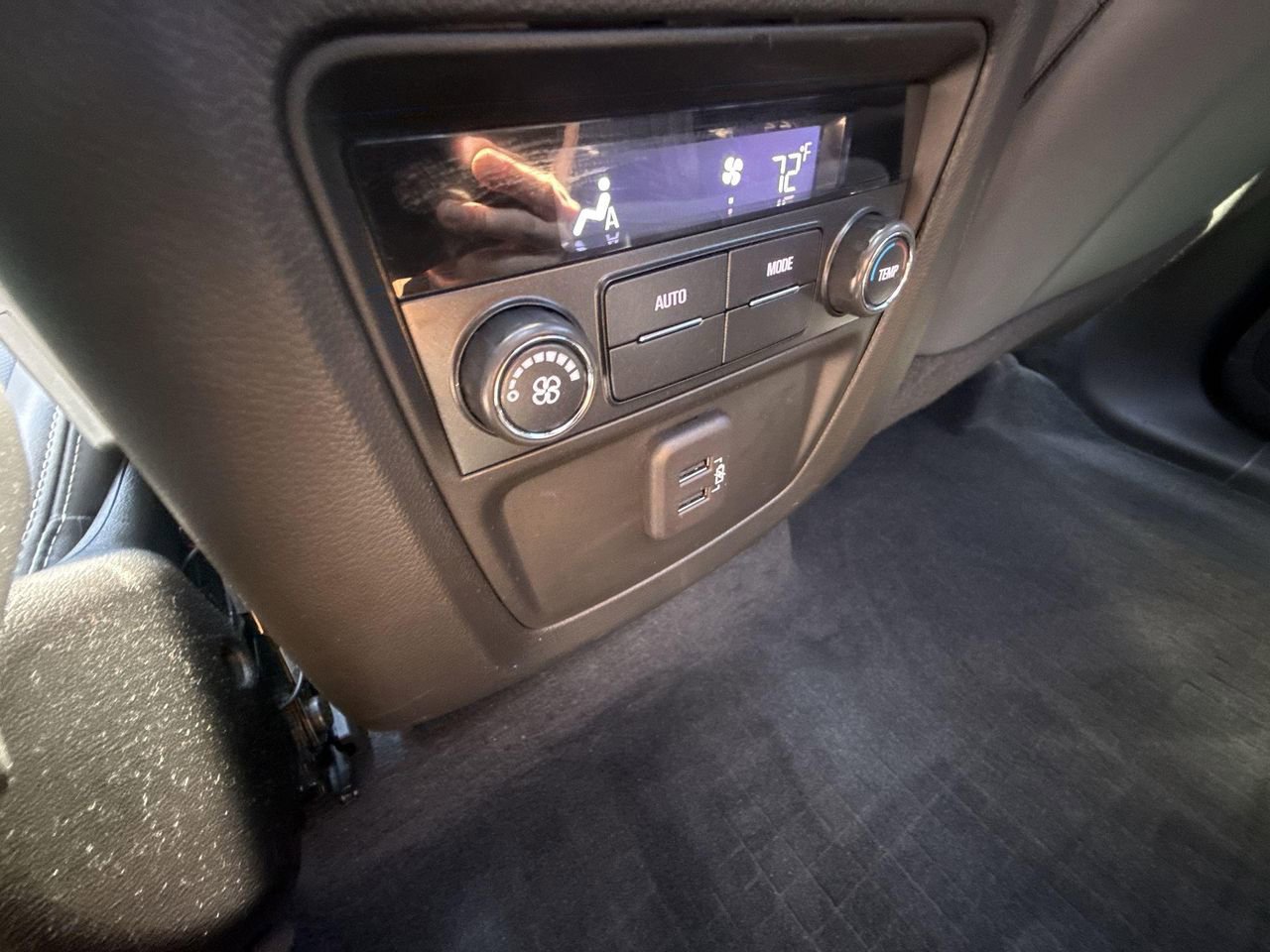 Certified 2023 Buick Enclave Essence w/ Experience Buick Package image 27