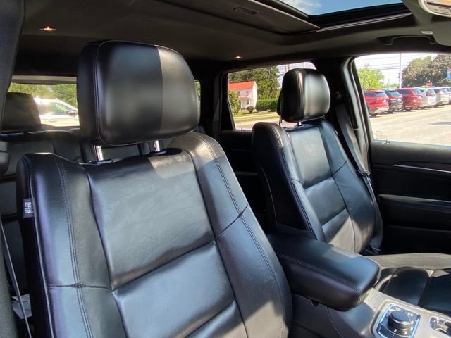 Used 2020 Jeep Grand Cherokee Limited AWD/4WD image 20