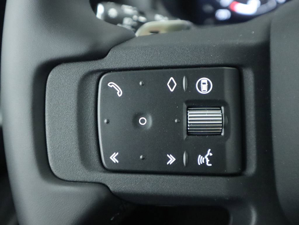 New 2026 Land Rover Defender 110 V8 image 11