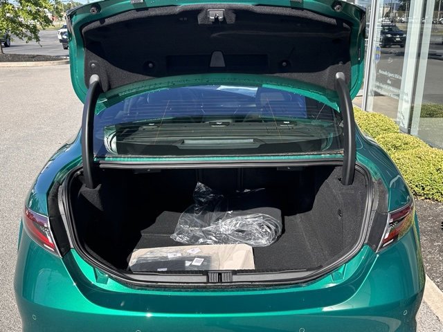 New 2025 Alfa Romeo Giulia AWD w/ Driving Assist Package image 6