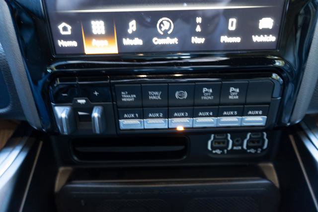 Used 2023 RAM 3500 Laramie image 25