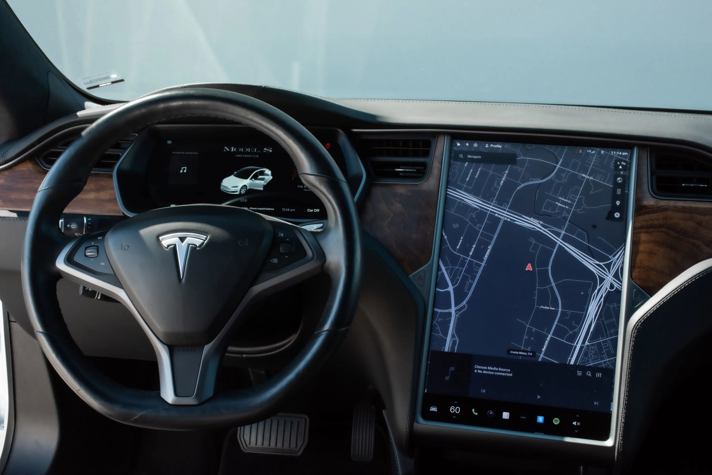 Used 2021 Tesla Model S Long Range Plus image 10