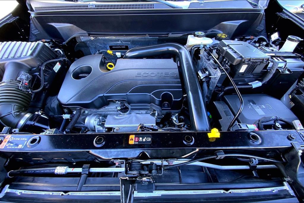 Used 2024 Chevrolet Equinox LT w/ LPO, Floor Liner Package image 20