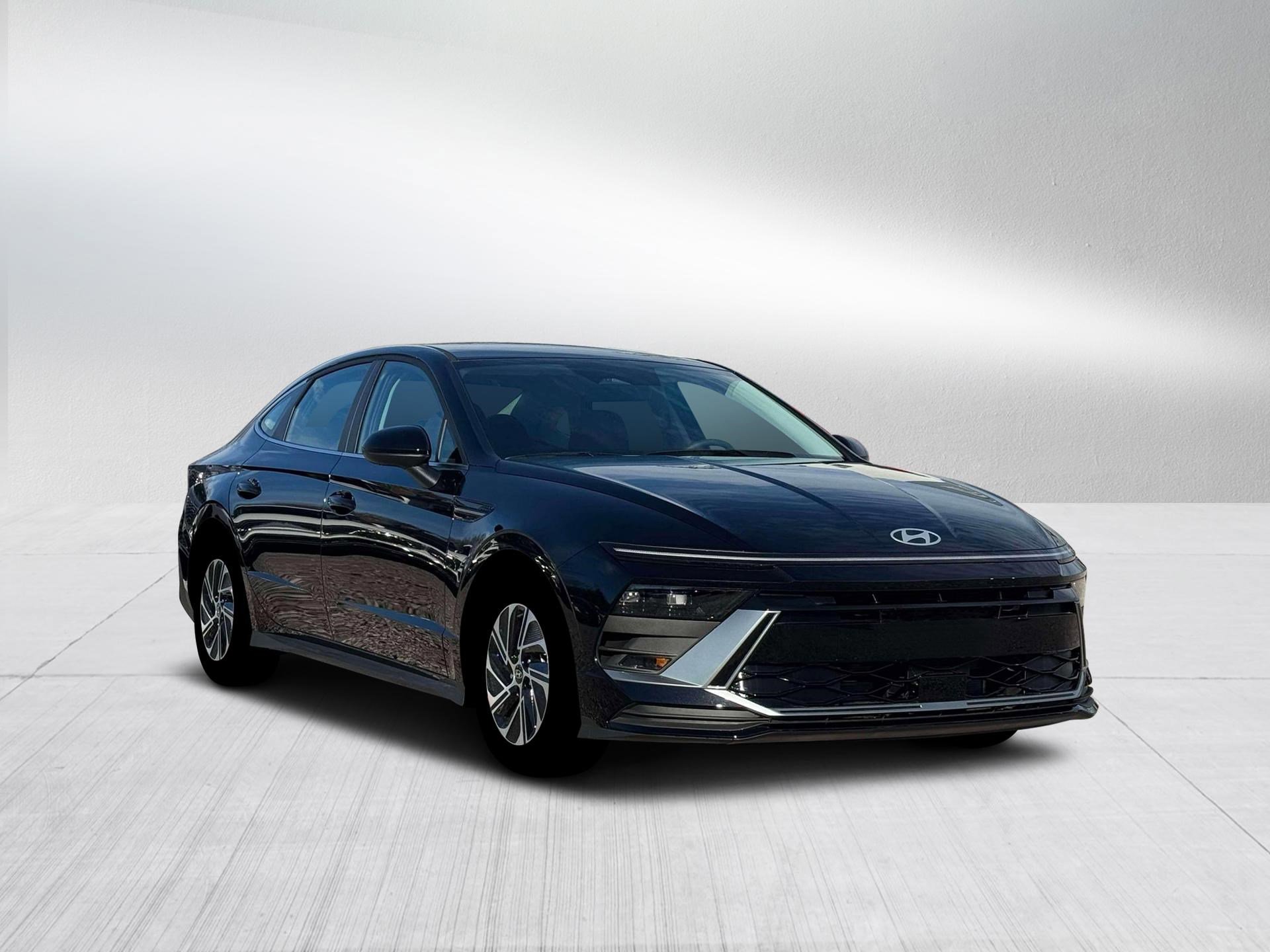 New 2026 Hyundai Sonata Blue FWD image 11