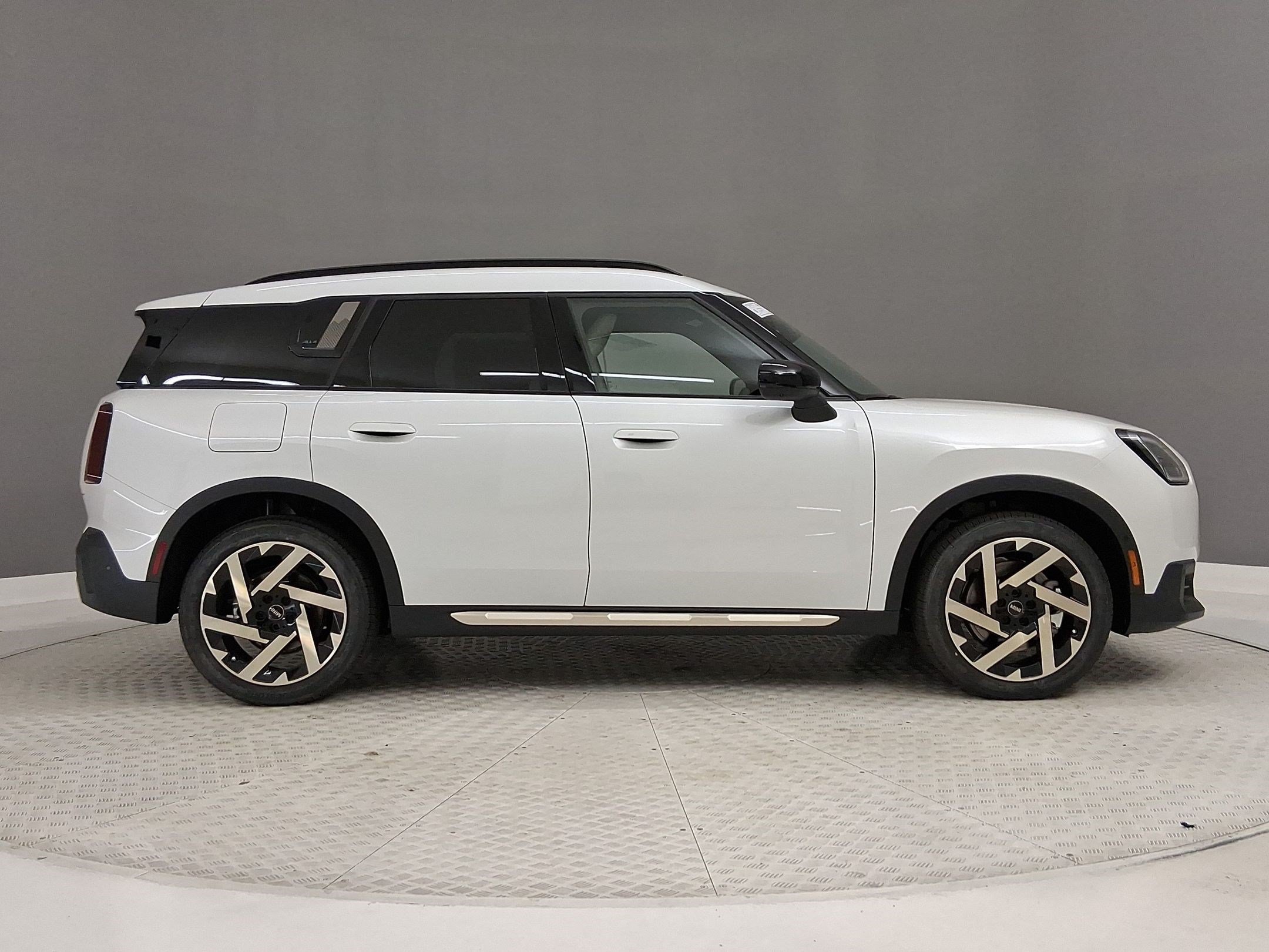 New 2027 MINI Cooper Countryman S w/ Comfort Package Max AWD/4WD image 8
