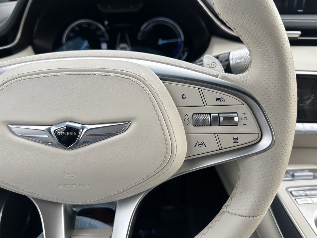 Used 2025 Genesis Electrified GV70 Advanced w/ Prestige Package image 21