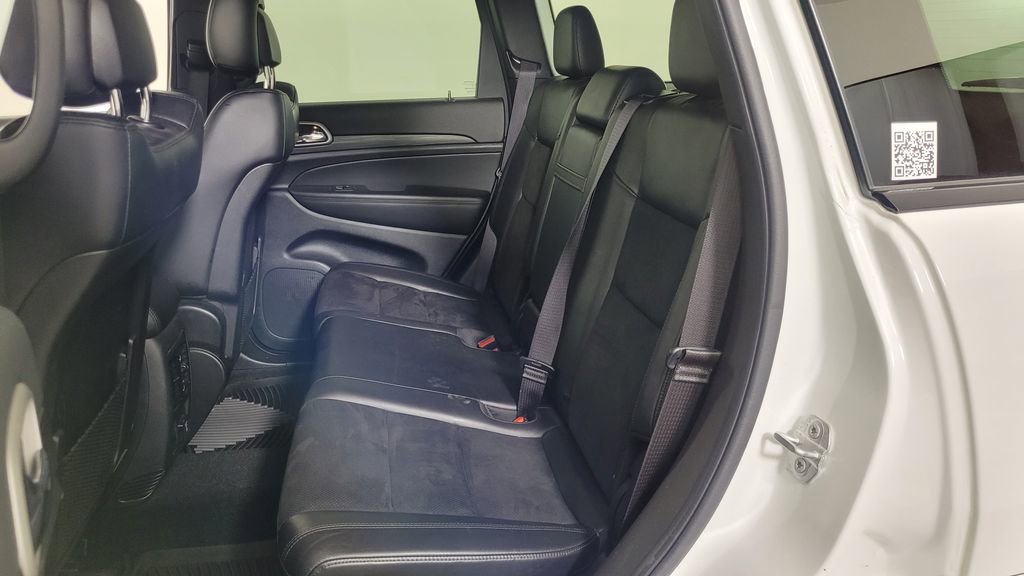 Used 2022 Jeep Grand Cherokee Laredo X image 34