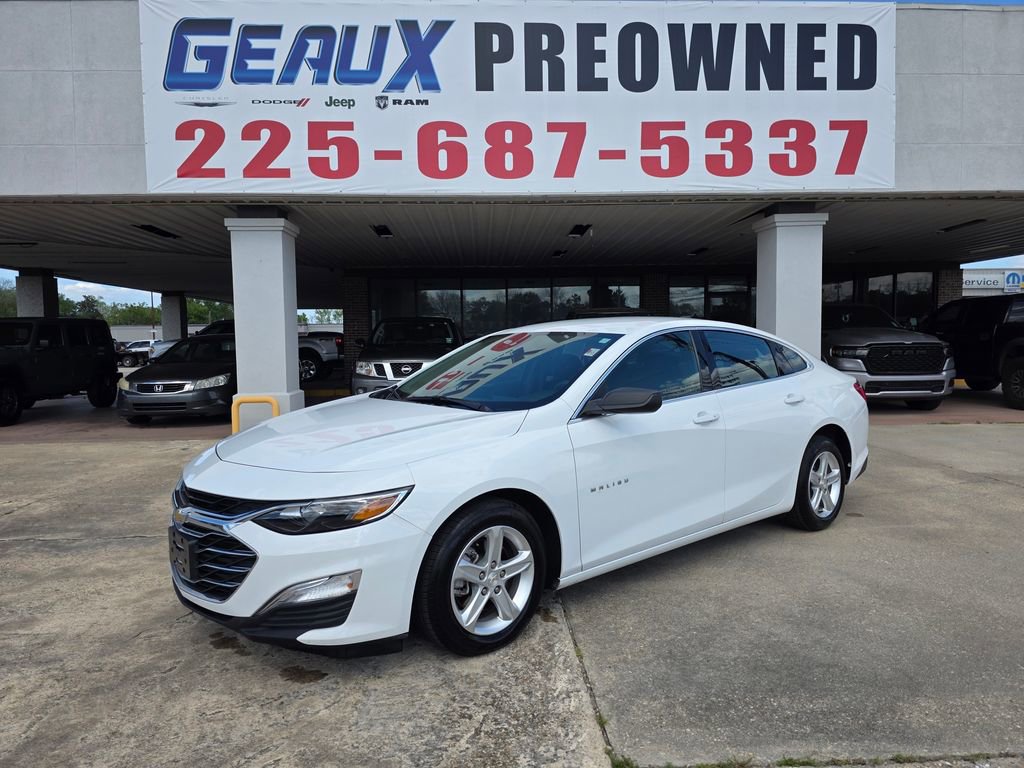 Used 2024 Chevrolet Malibu LS image 1
