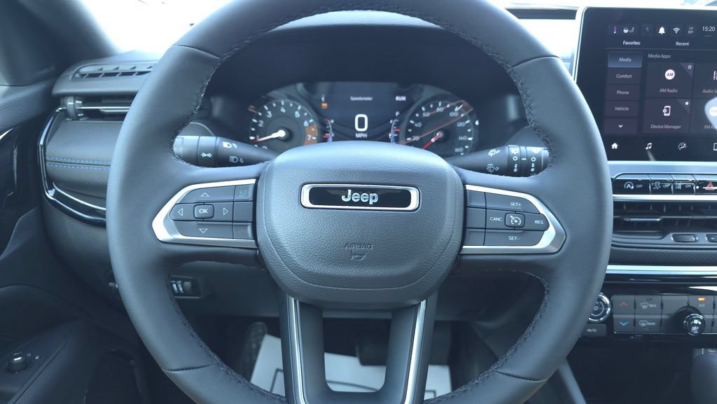 New 2026 Jeep Compass Latitude AWD/4WD image 25