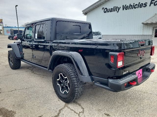 Used 2023 Jeep Gladiator Rubicon w/ Cold Weather Group AWD/4WD image 7