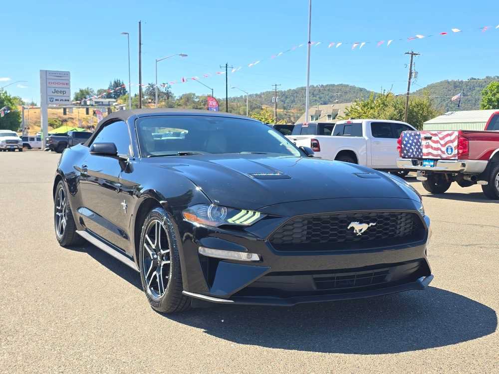 Used 2019 Ford Mustang Premium RWD image 7