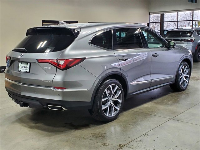 Certified 2023 Acura MDX SH-AWD w/ Technology Package image 4