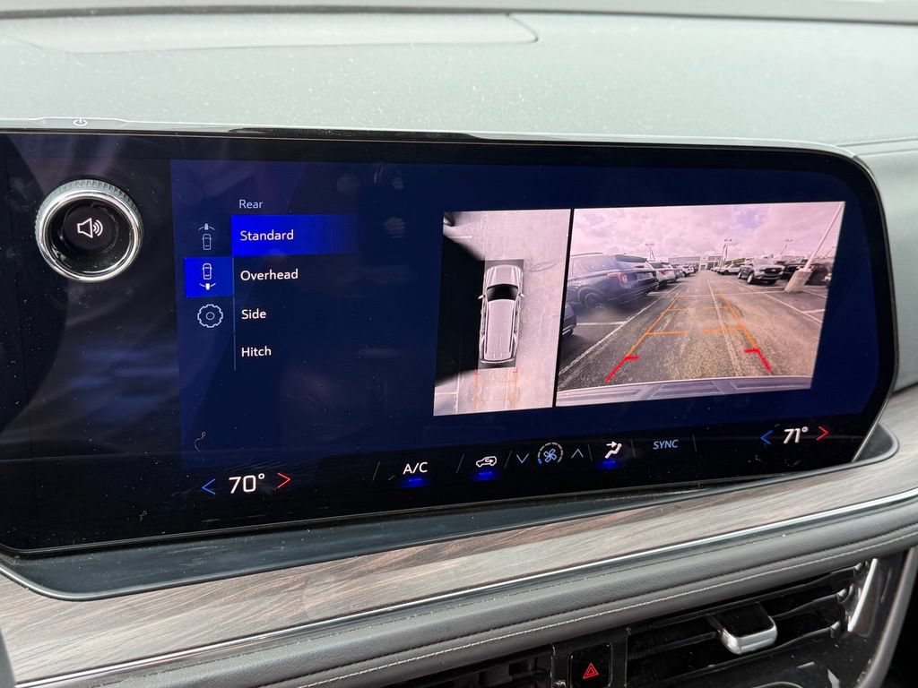 Used 2025 Chevrolet Tahoe LS AWD/4WD image 18
